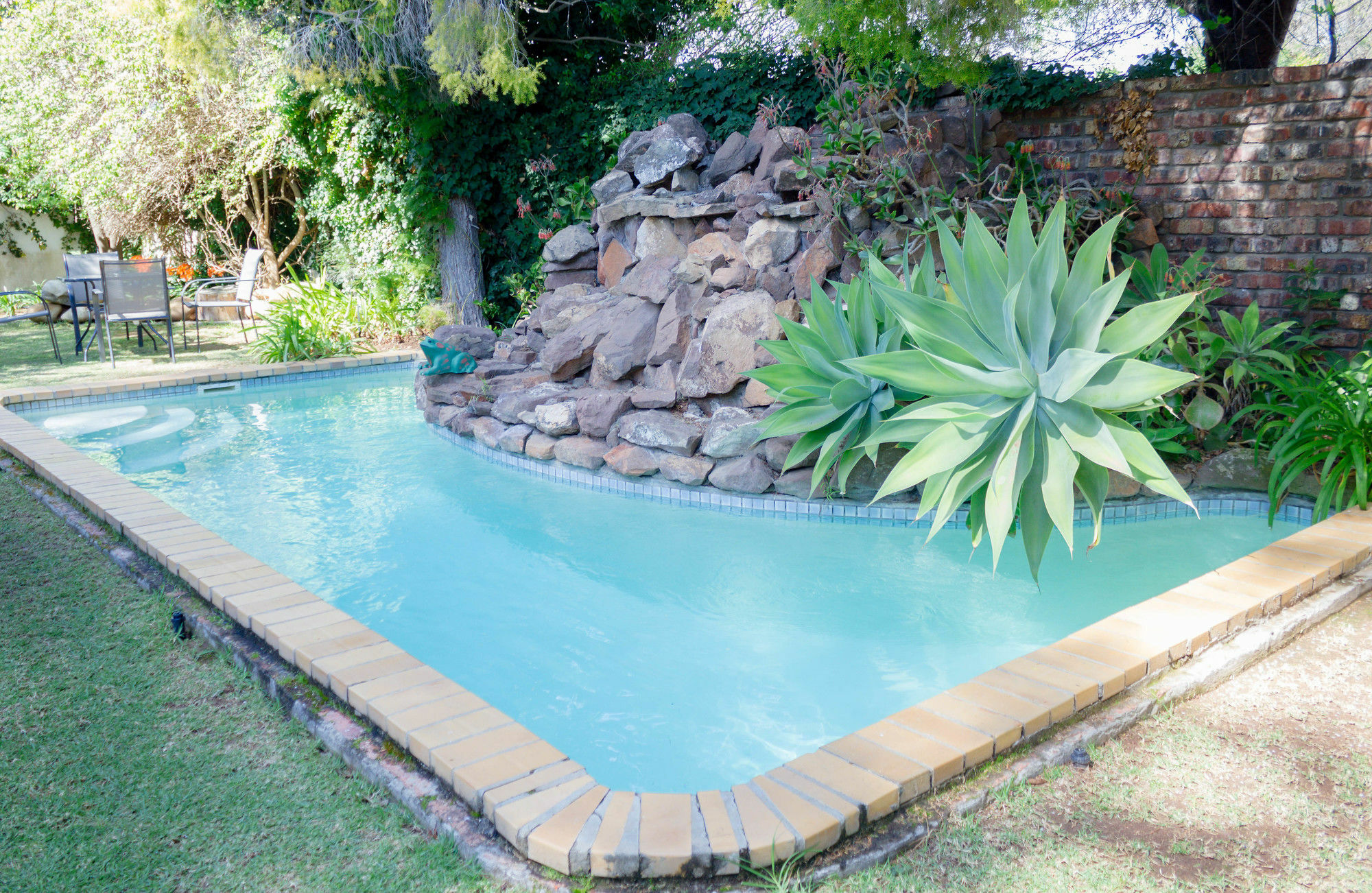 Adley House Bed and Breakfast Oudtshoorn Exteriör bild